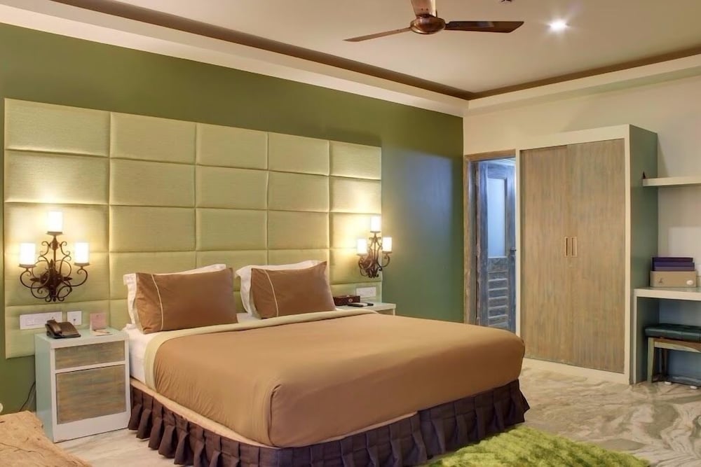 The Baga Beach Resort 27/66