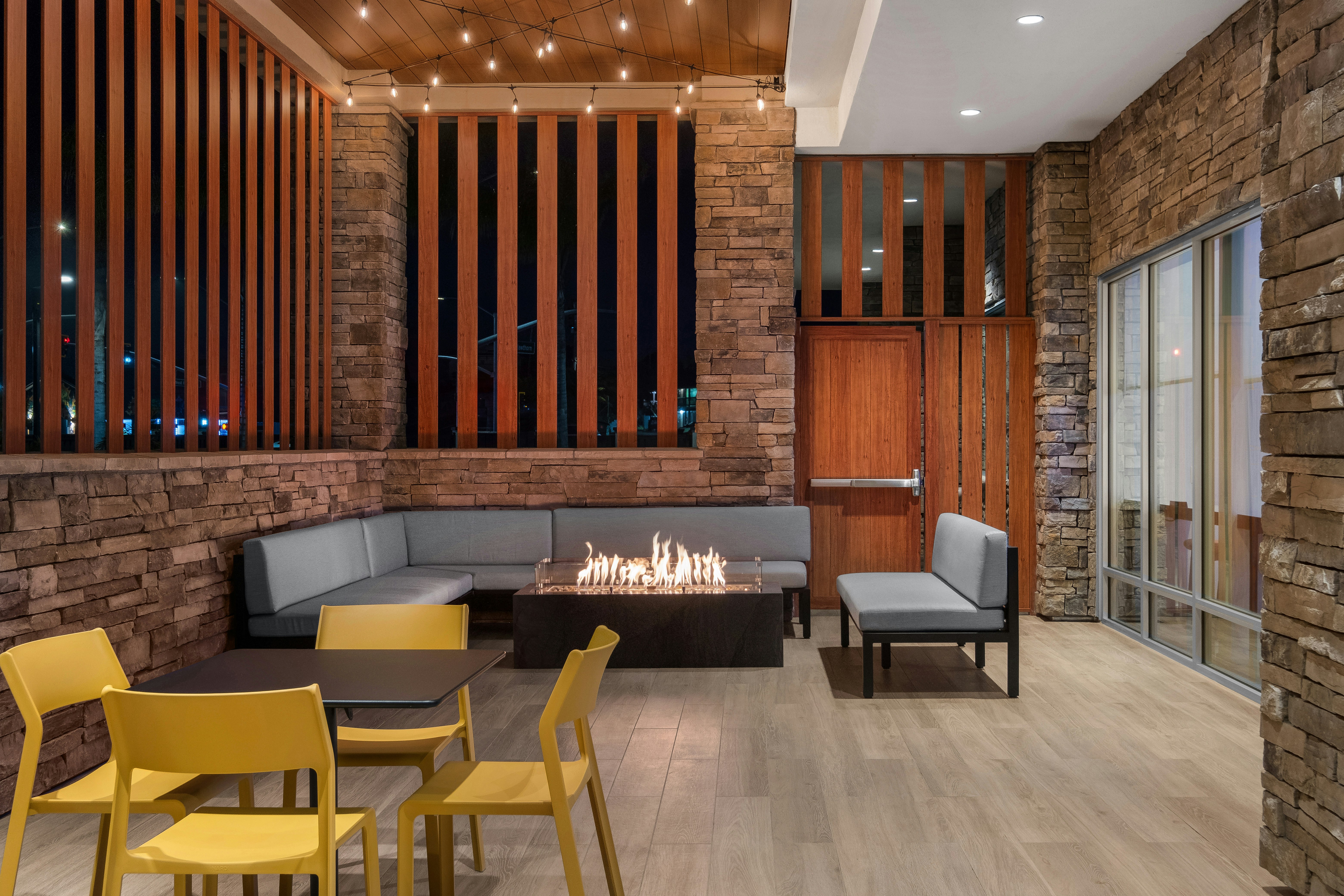 Home2 Suites by Hilton Eureka 3/22