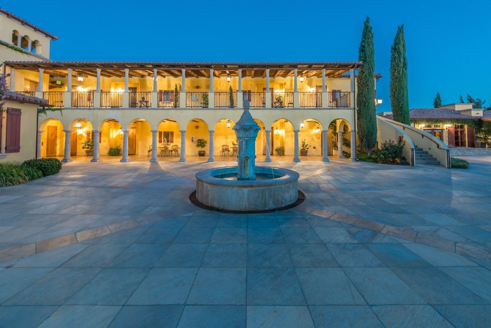 CaliPaso Winery 2/50