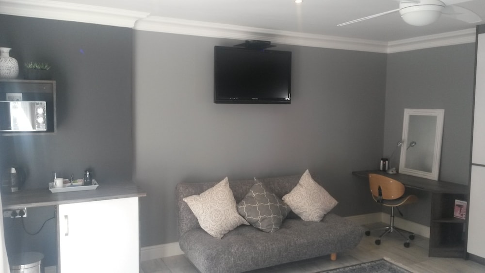 Reef View Bnb 39/50