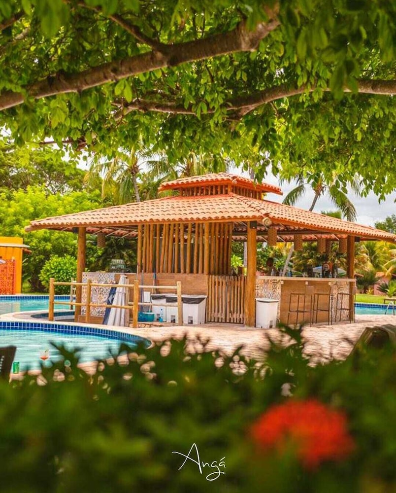 Anga Hotel 48/50