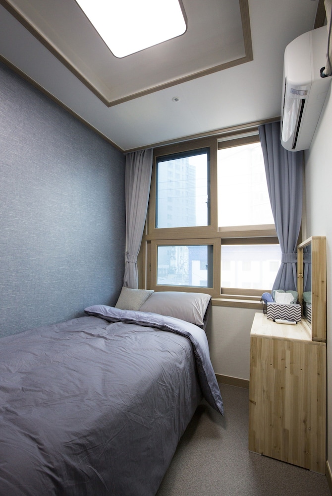 24guesthouse Sinchon 8/33