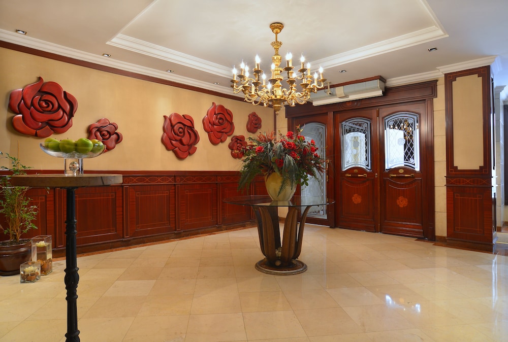 Pera Rose Hotel 12/78