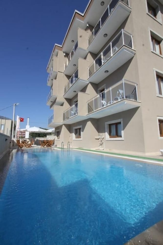 Sirius Mi Hotel 2/50