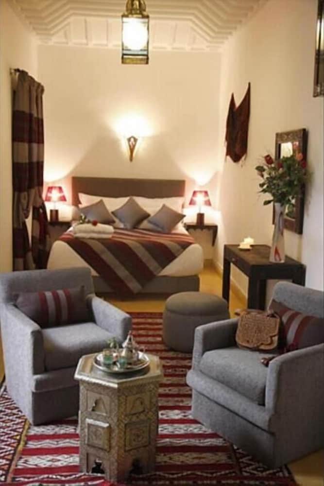 Riad Shaloma 7/19