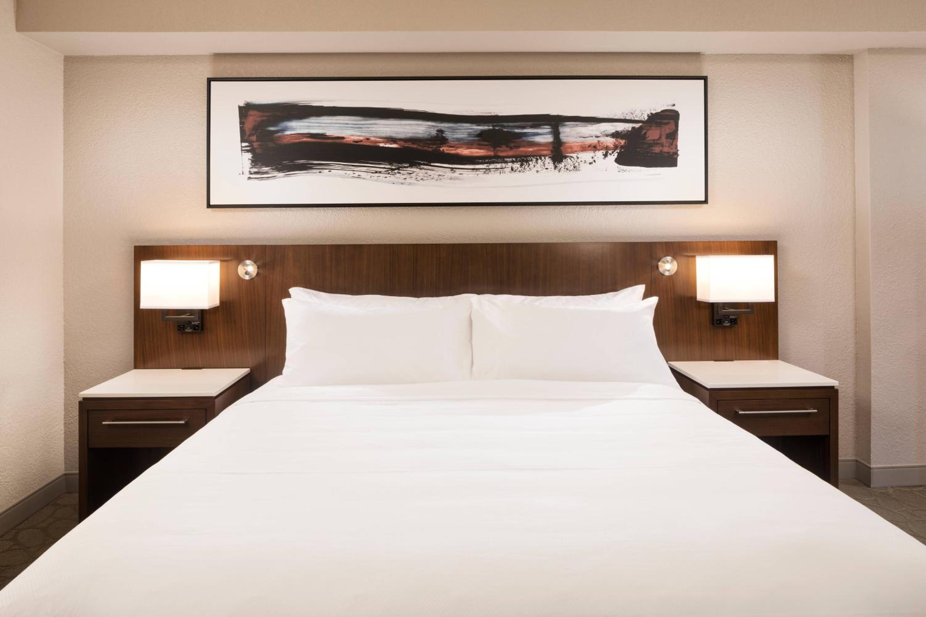 Guest Room, Executive, King Bed, Sofa, Large
