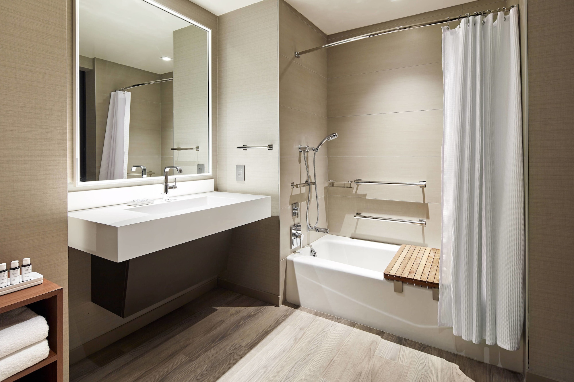 Room, King Bed, Ac Hotel By Marriott San Jose Sunnyvale Cupertino 4/6