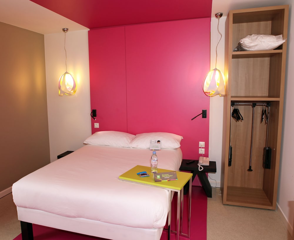 IBIS STYLES NIMES GARE CENTRE 20/57