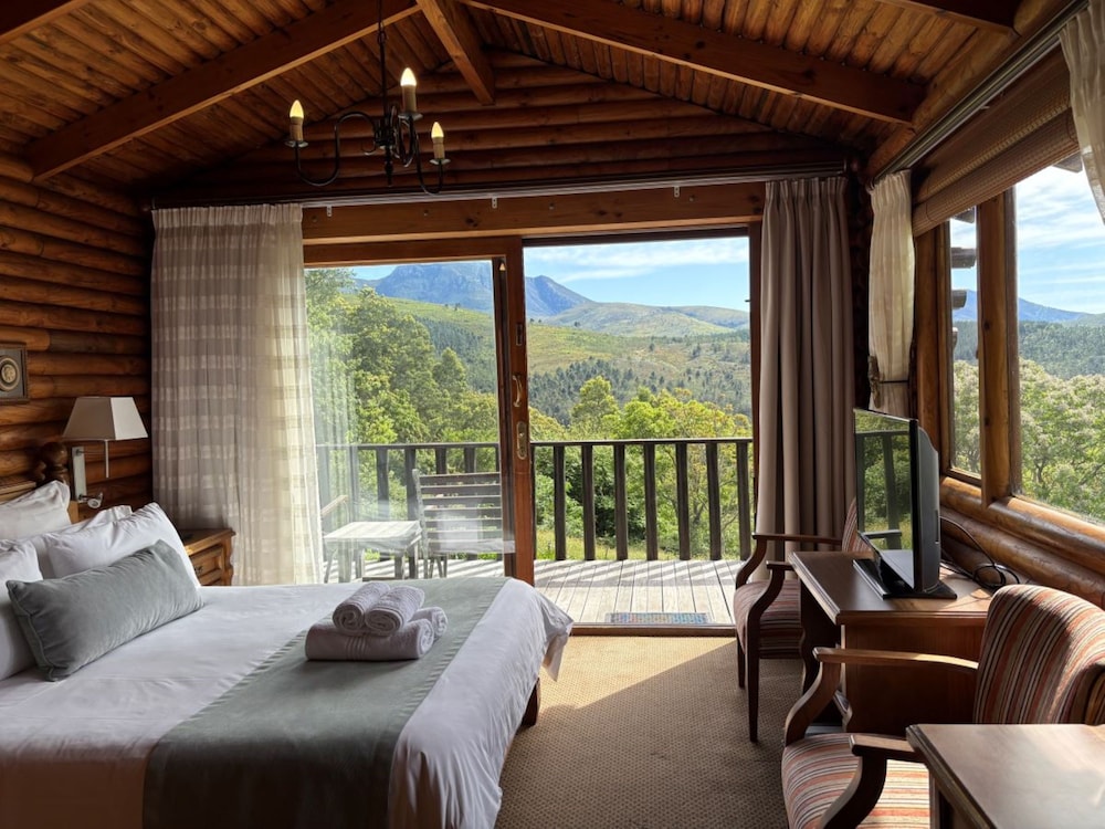 Swiss Village, Cabin, Queen Bed
