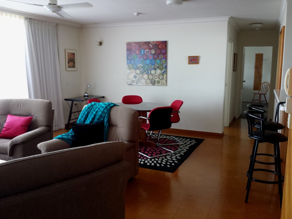Kirribilli Riverfront Apartments 51/72