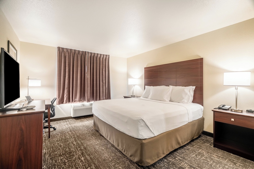 Cobblestone Hotel & Suites - Andrews 6/34