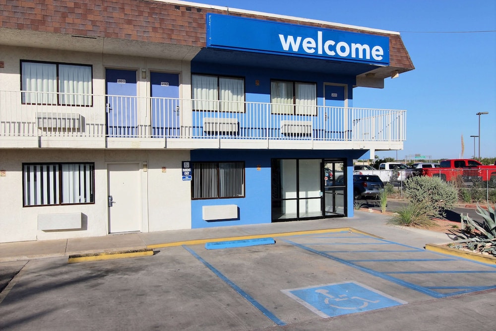 Motel6 San Angelo, TX 49/54