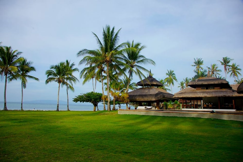 Ananyana Beach Resort 8/70