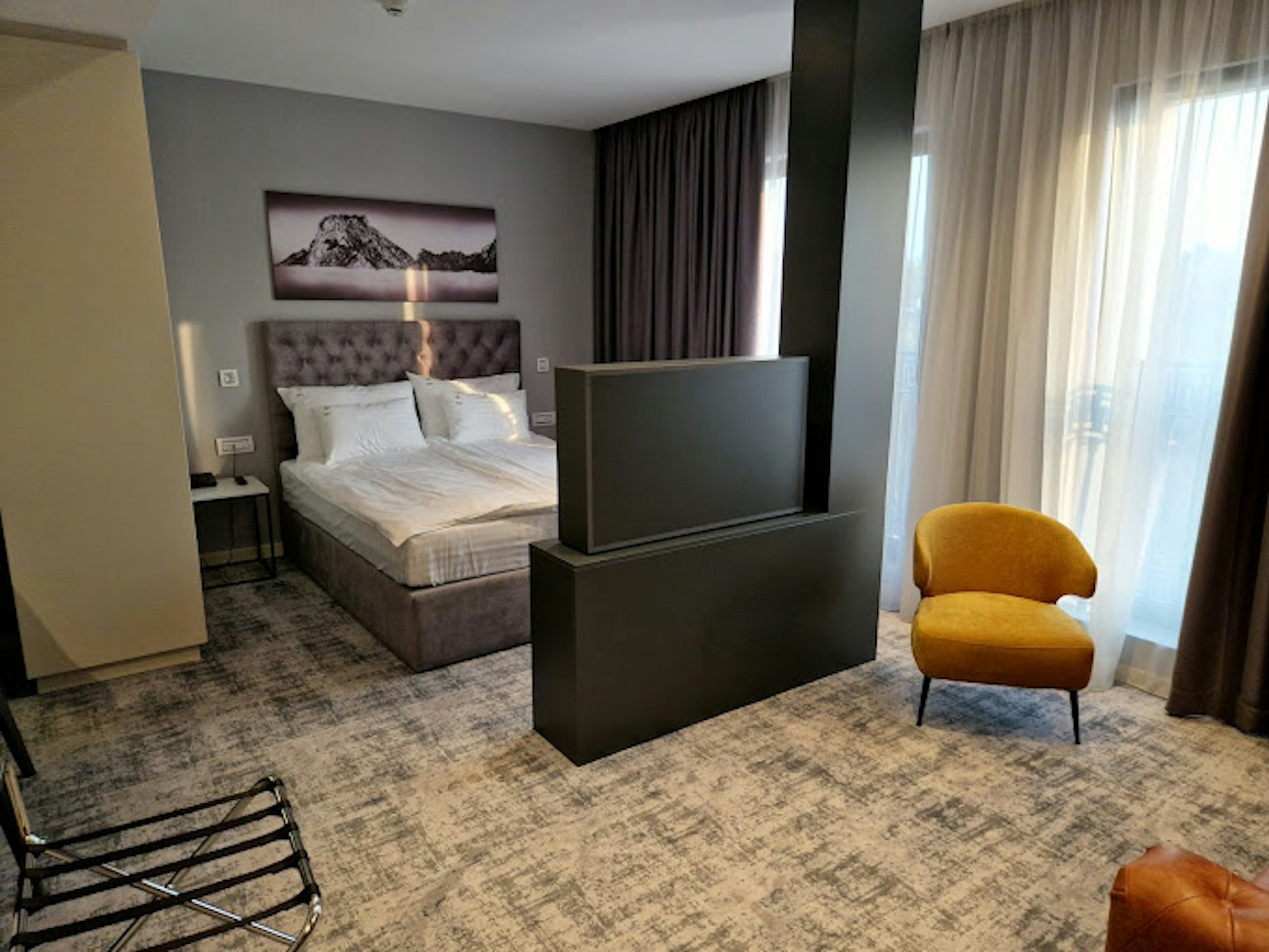 H41 Luxury Suites Belgrade 11/26