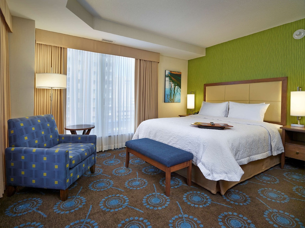 HAMPTON INN BY HILTON HALIFAX DOWNTOWN 22/54