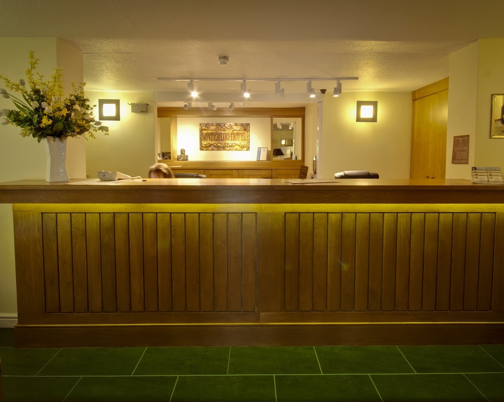 EX. BEST WESTERN WATERLOO HTL LDG 3/50