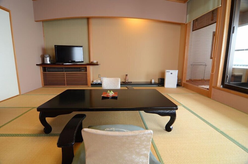 Inatori Tokai Hotel Yuen 60/72