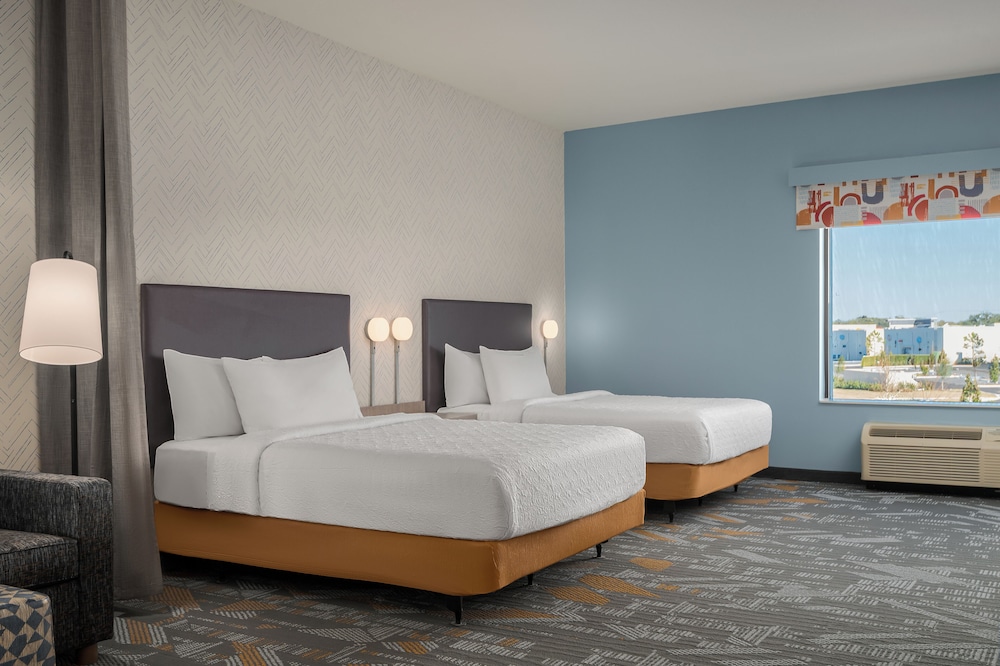 استوديو بسريرين كوين لذوي الإعاقة، Home2 Suites by Hilton Riverview Tampa 2/6
