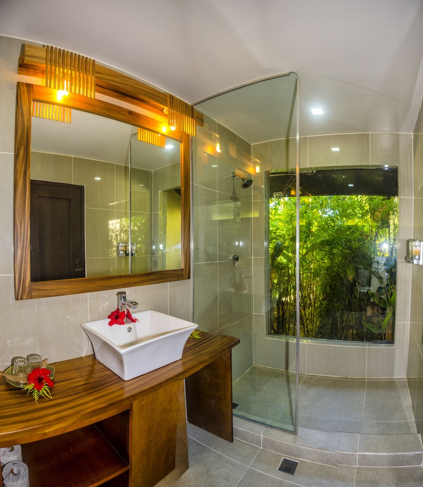 Beqa Lagoon Resort 54/70