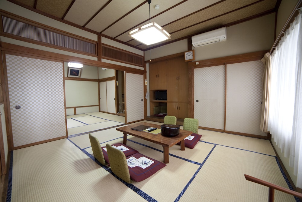 Hinodeya Ryokan 52/68