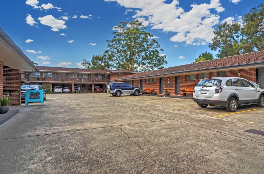 Pleasant Way Motel 50/67