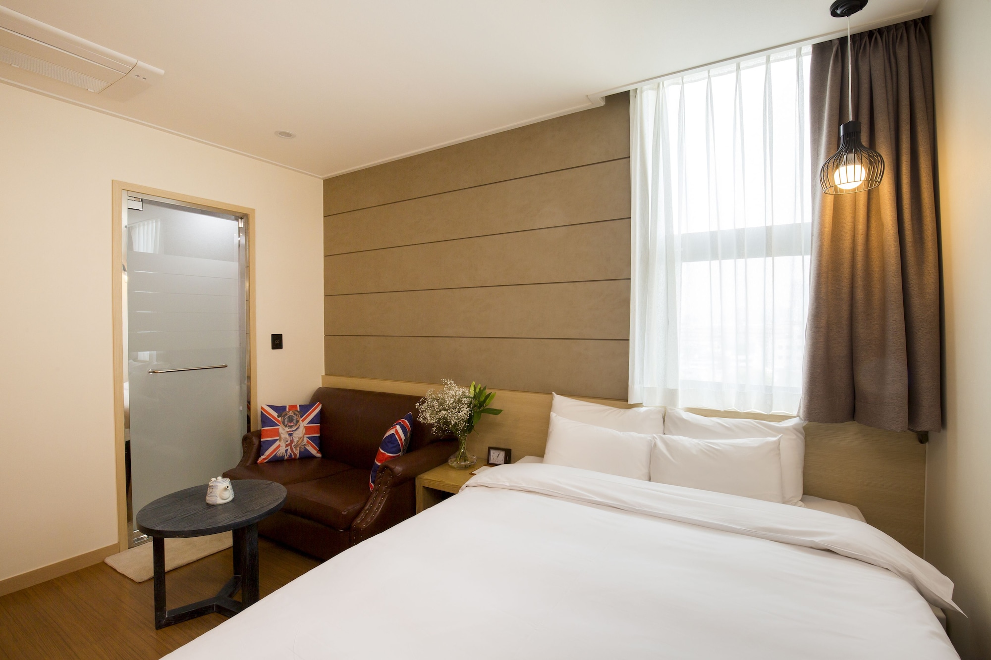 SUPERIOR, DOUBLE BED