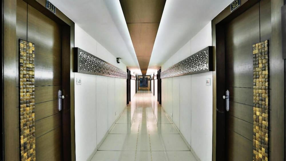 HOTEL AMBER photo3