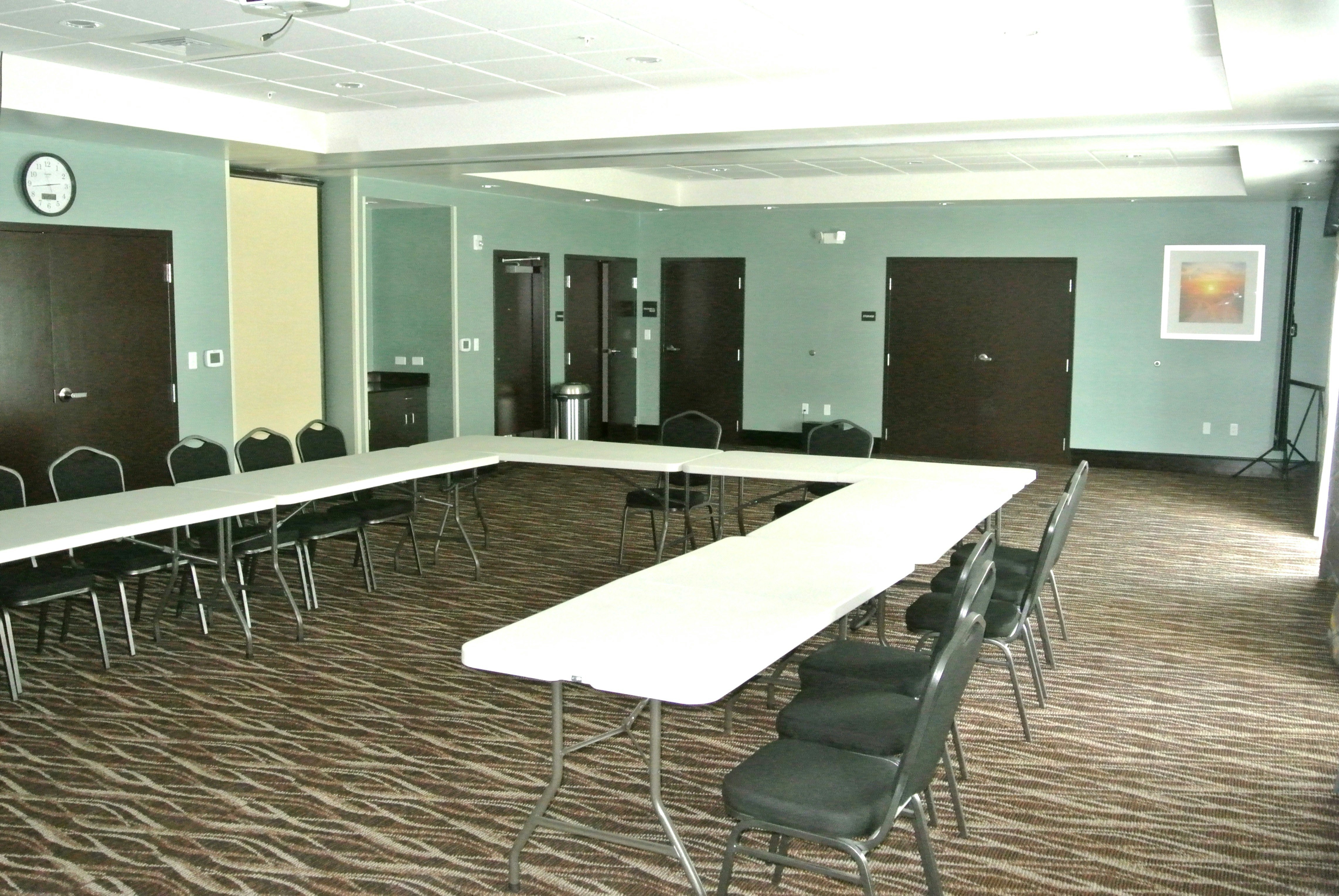 Hampton Inn Carrizo Springs 44/47