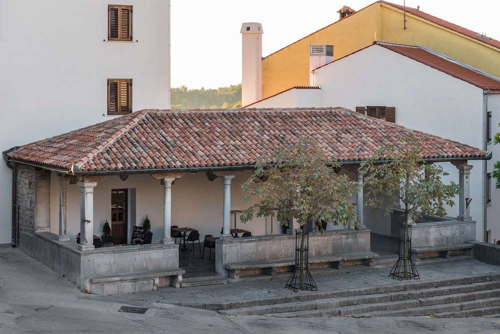 La Loggia Diffused Hotel 34/41