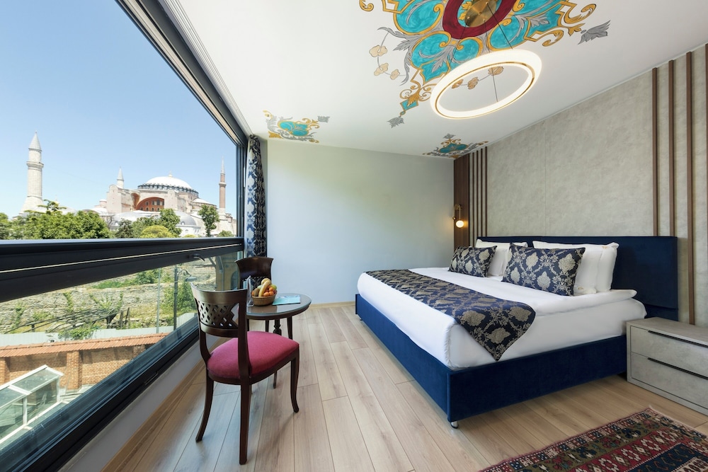 JUNIOR SUITE, HAGIA SOPHIA VIEW