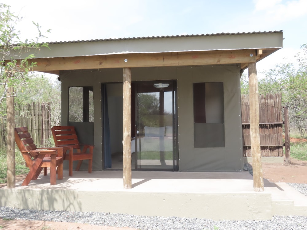 Sunset Game Lodge 2/46