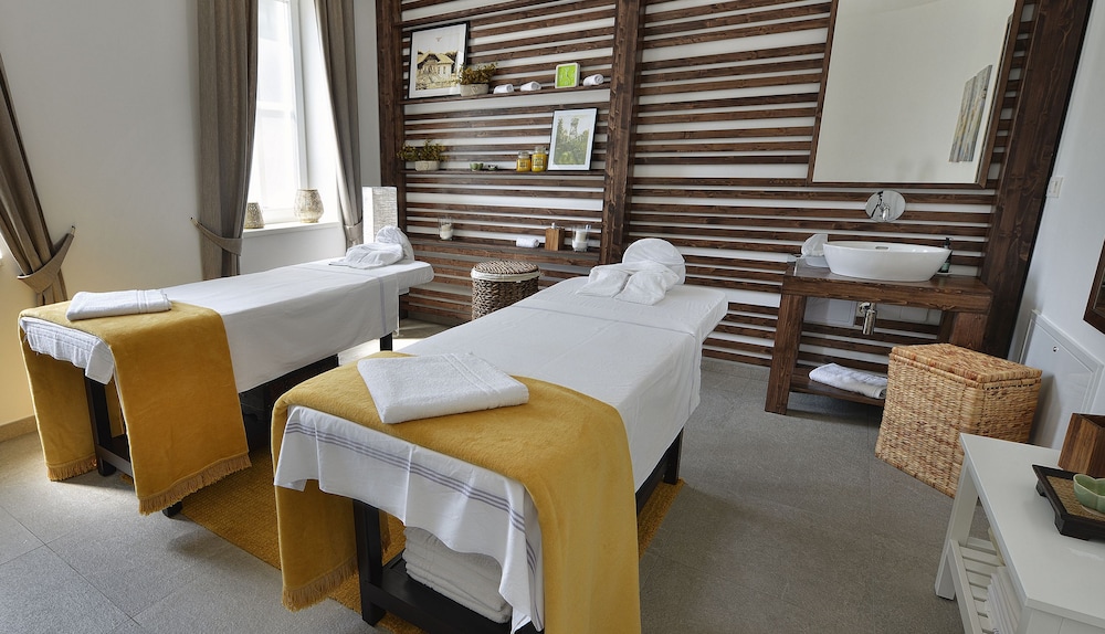 Hotel Pod Lipou 10/50