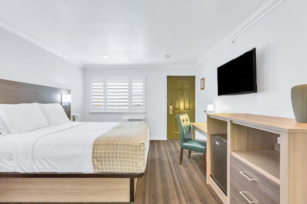 Napa Valley Hotel Suites 10/79