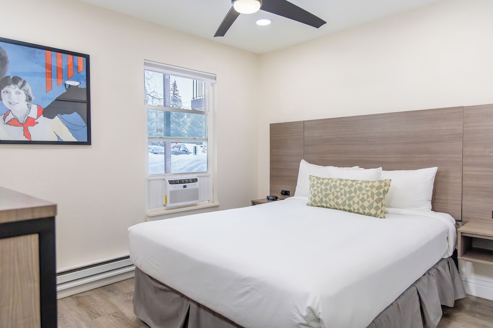 The Fold Hotels Steamboat Springs 27/65