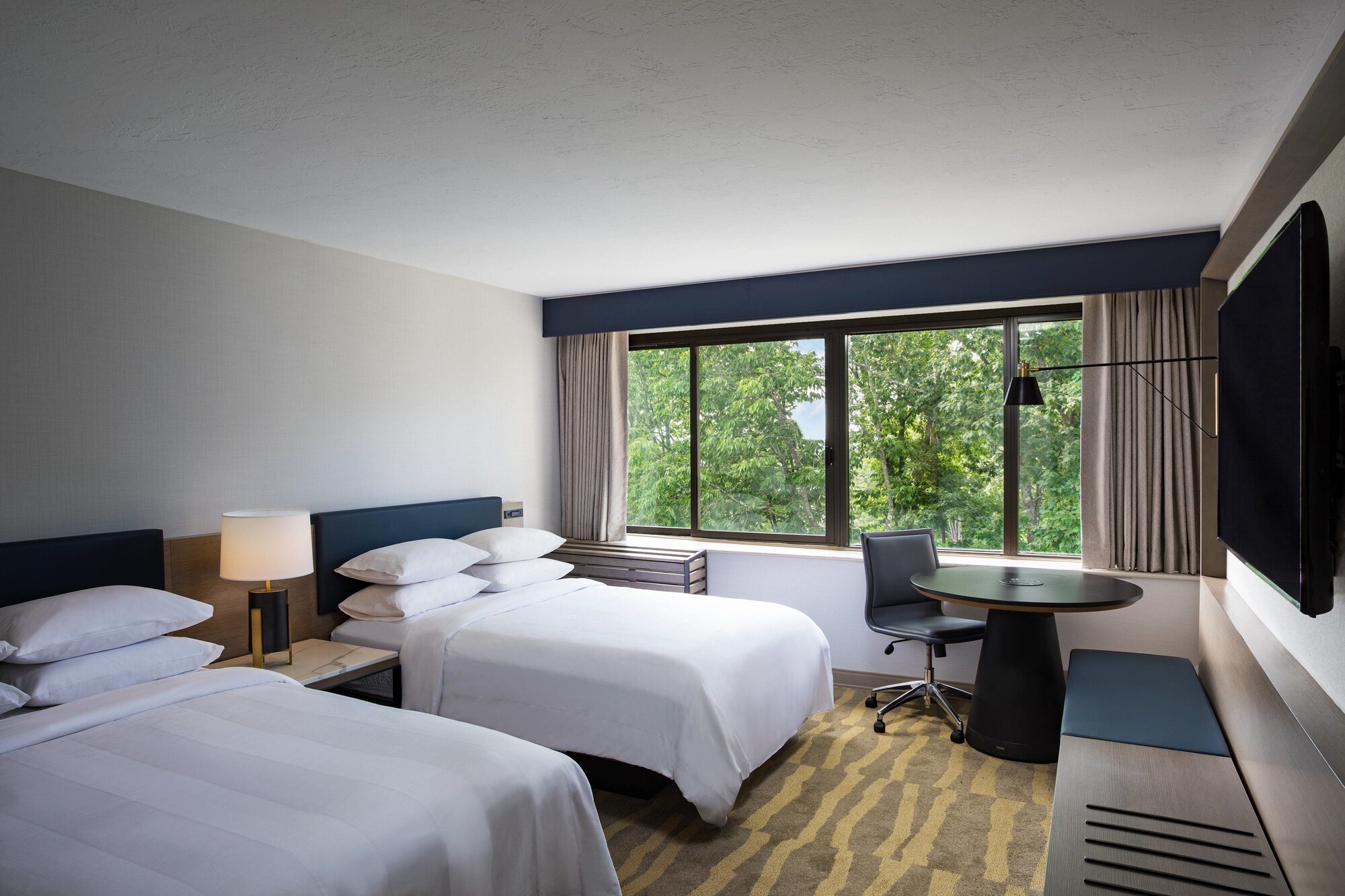 room, 2 double beds