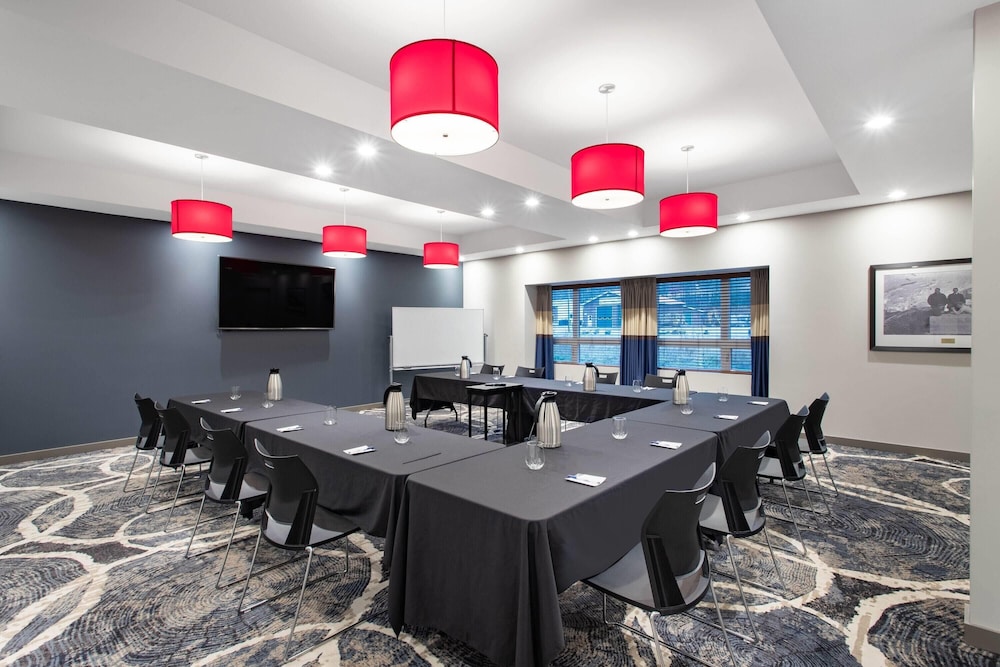 Microtel Inn & Suites by Wyndham Mont Tremblant 37/50