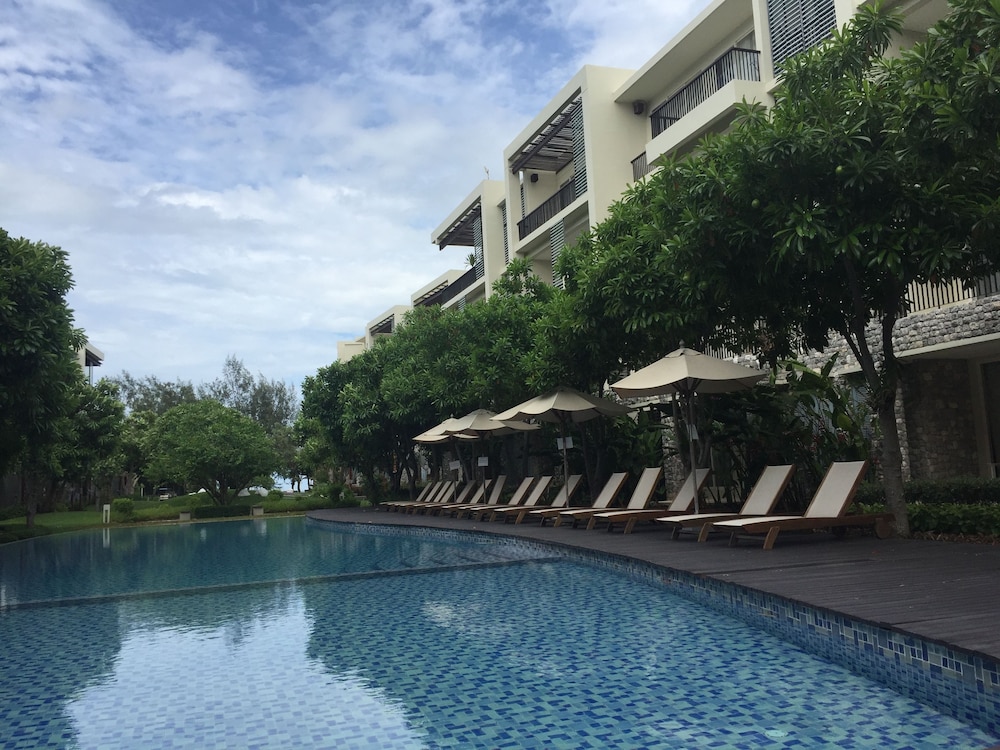 Away Baan Nub Kluen Beachfront At Huahin 25/29