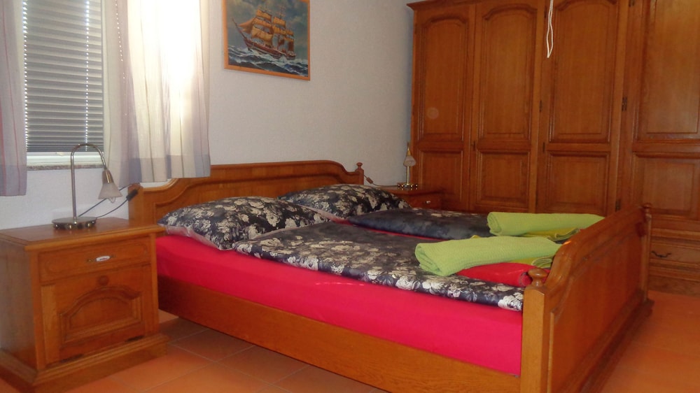 APARTMENTS MORETA 14/50