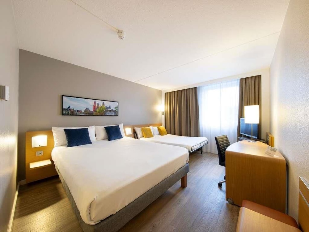 Novotel Maastricht 20/75