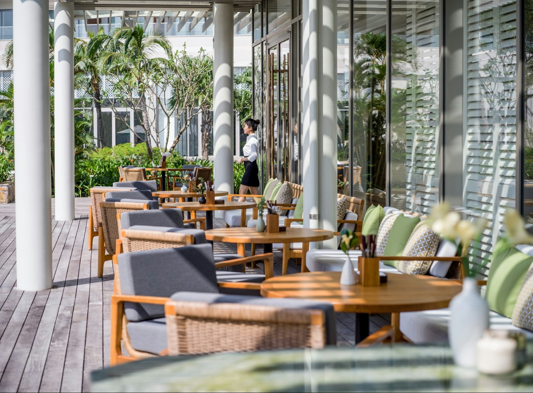New World Hoiana Hotel 24/50