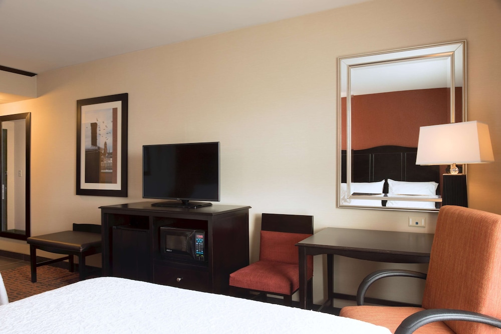 Hampton Inn Lewiston-Auburn 48/51