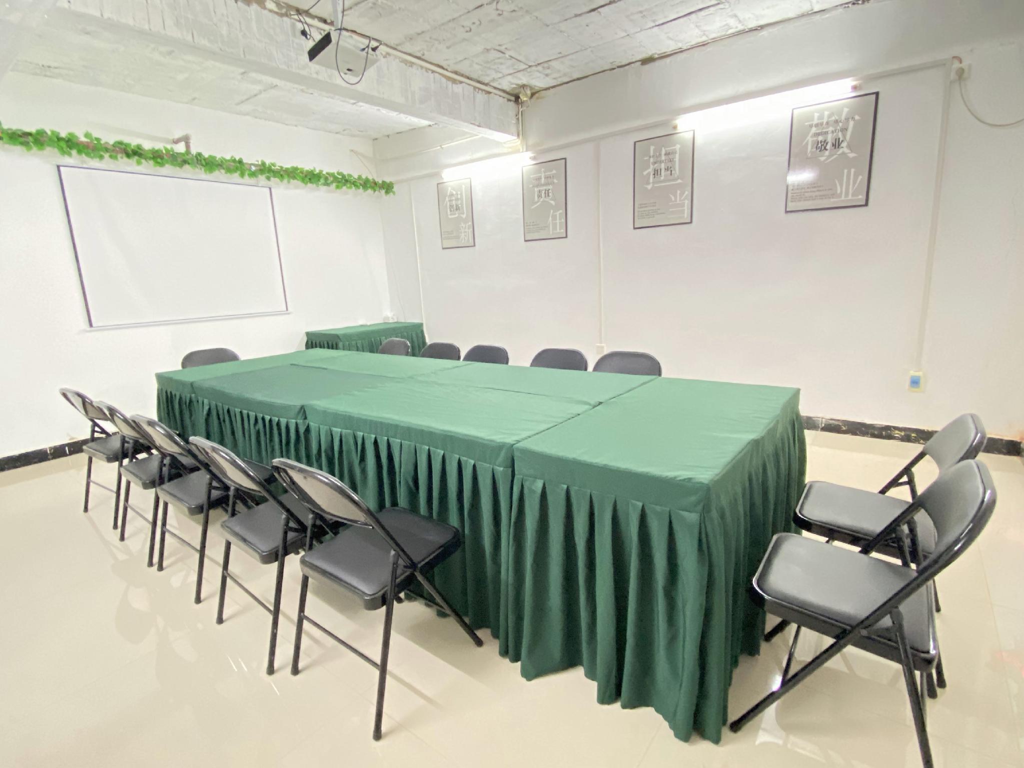 City Comfort Inn Laibin Liulai 30/33