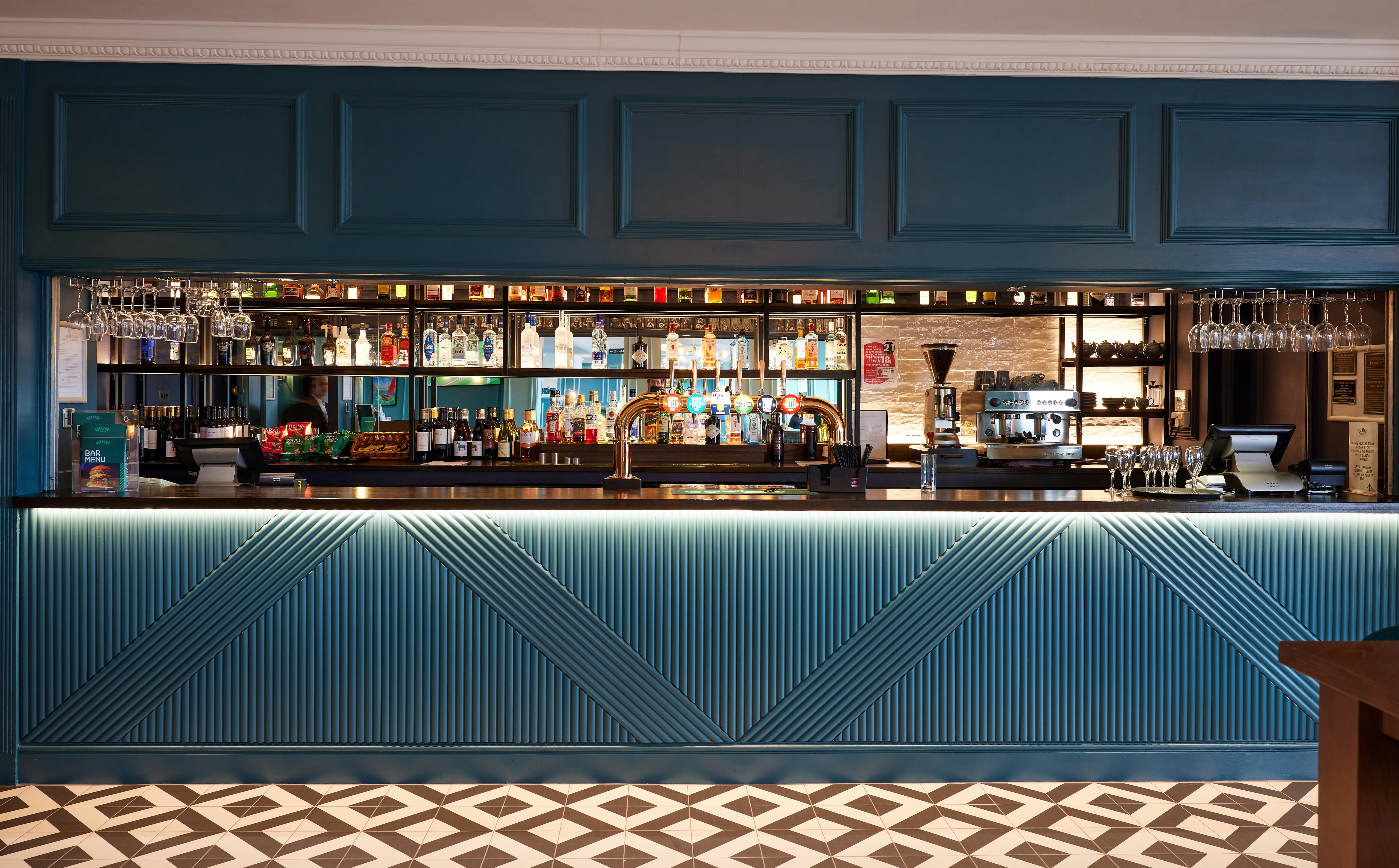 Thistle London Heathrow Terminal 5 Hotel 44/62