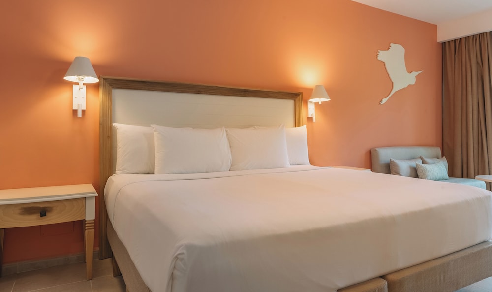 Premium, King Bed, Garden Access