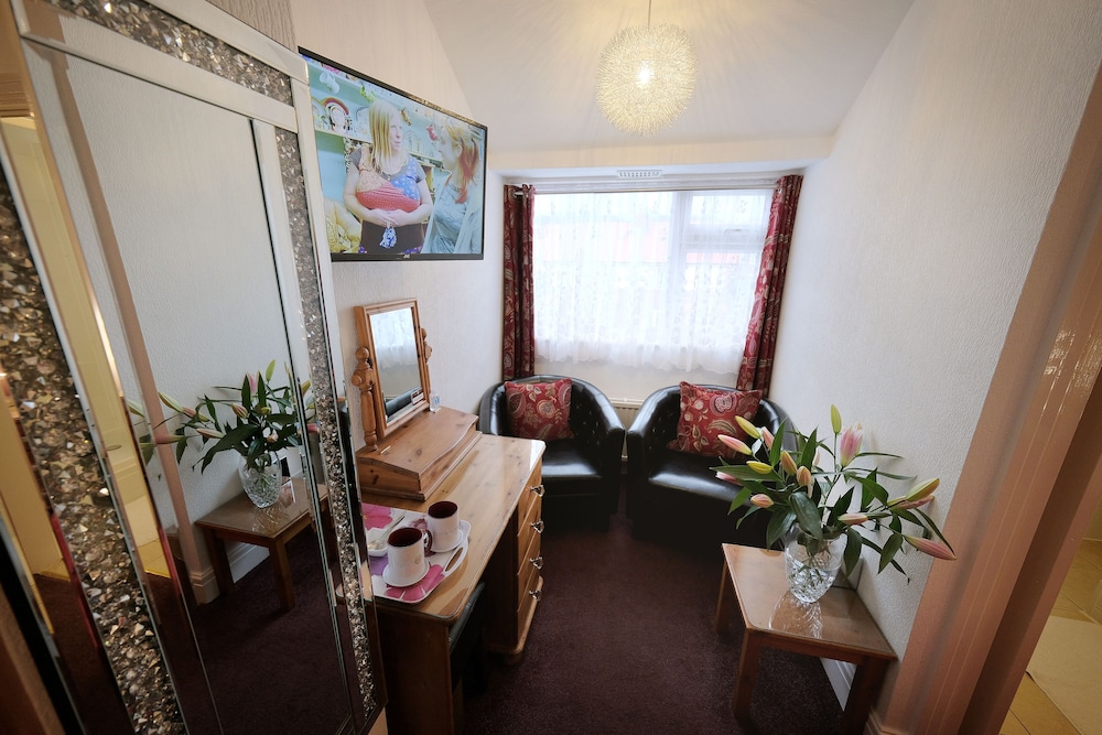 Toulson Court - Guest house 34/50