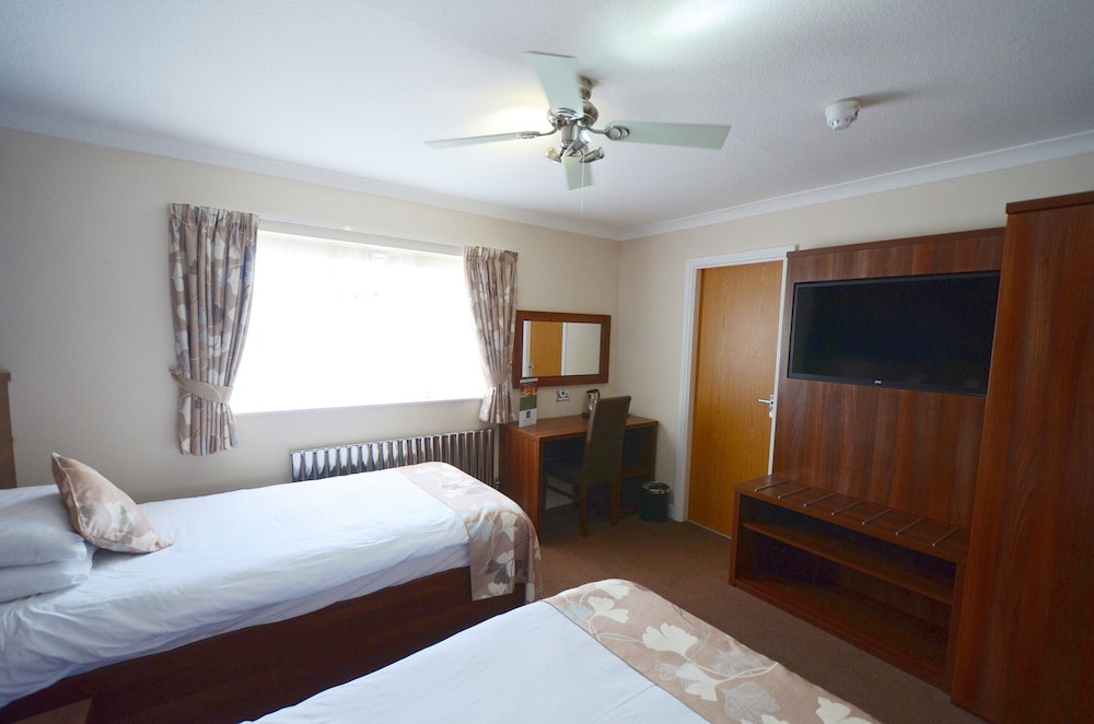 Harboro Hotel 6/33
