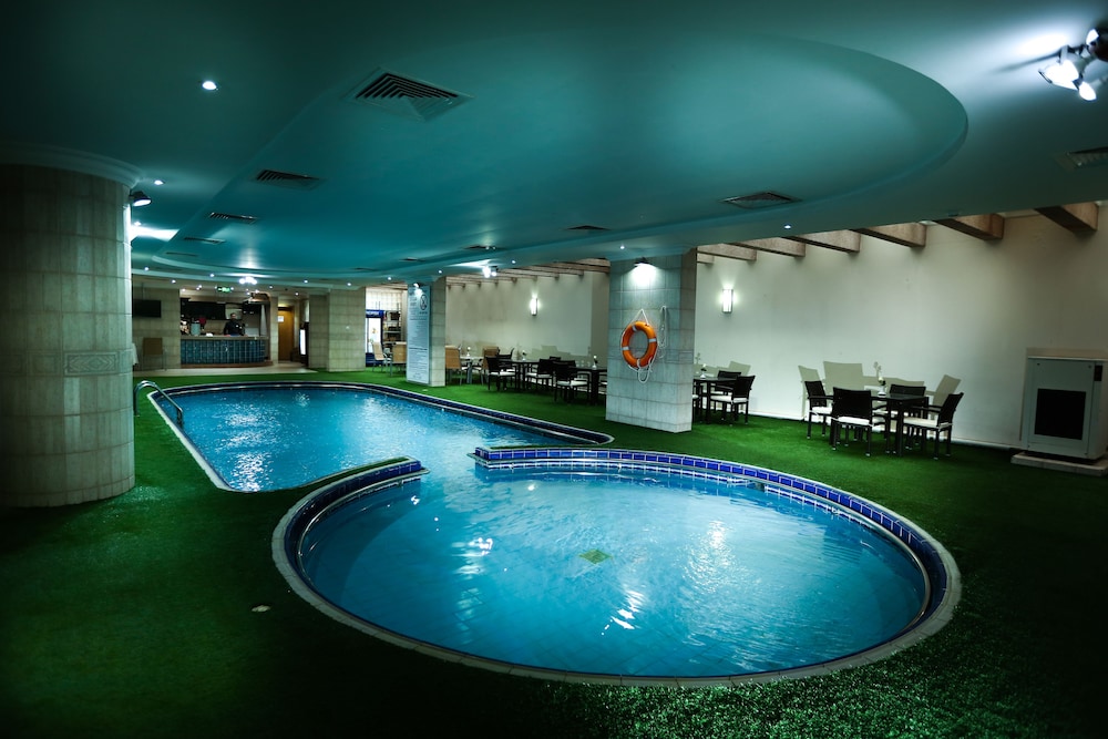فندق هوارد جونسون الدمام(Howard Johnson by Wyndham Dammam) 25/43