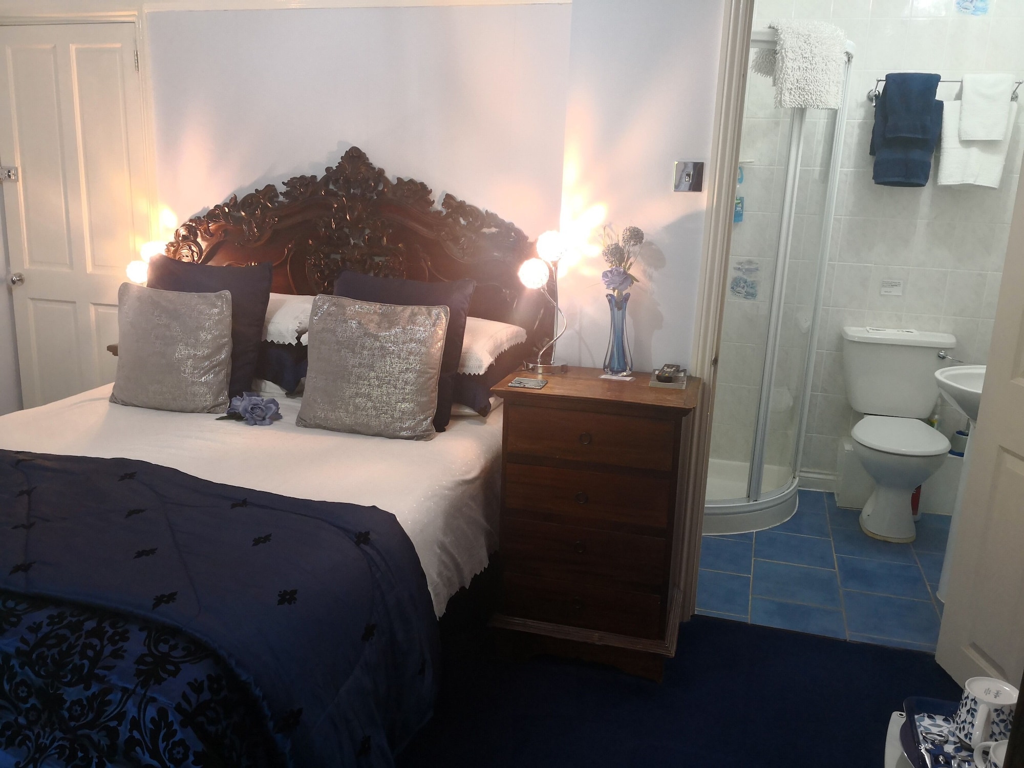 Blue, Double Bed، Arches B&amp;B 8/8