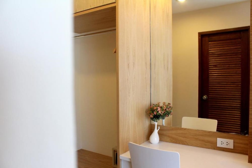 The Little Nest Hotel 49/49