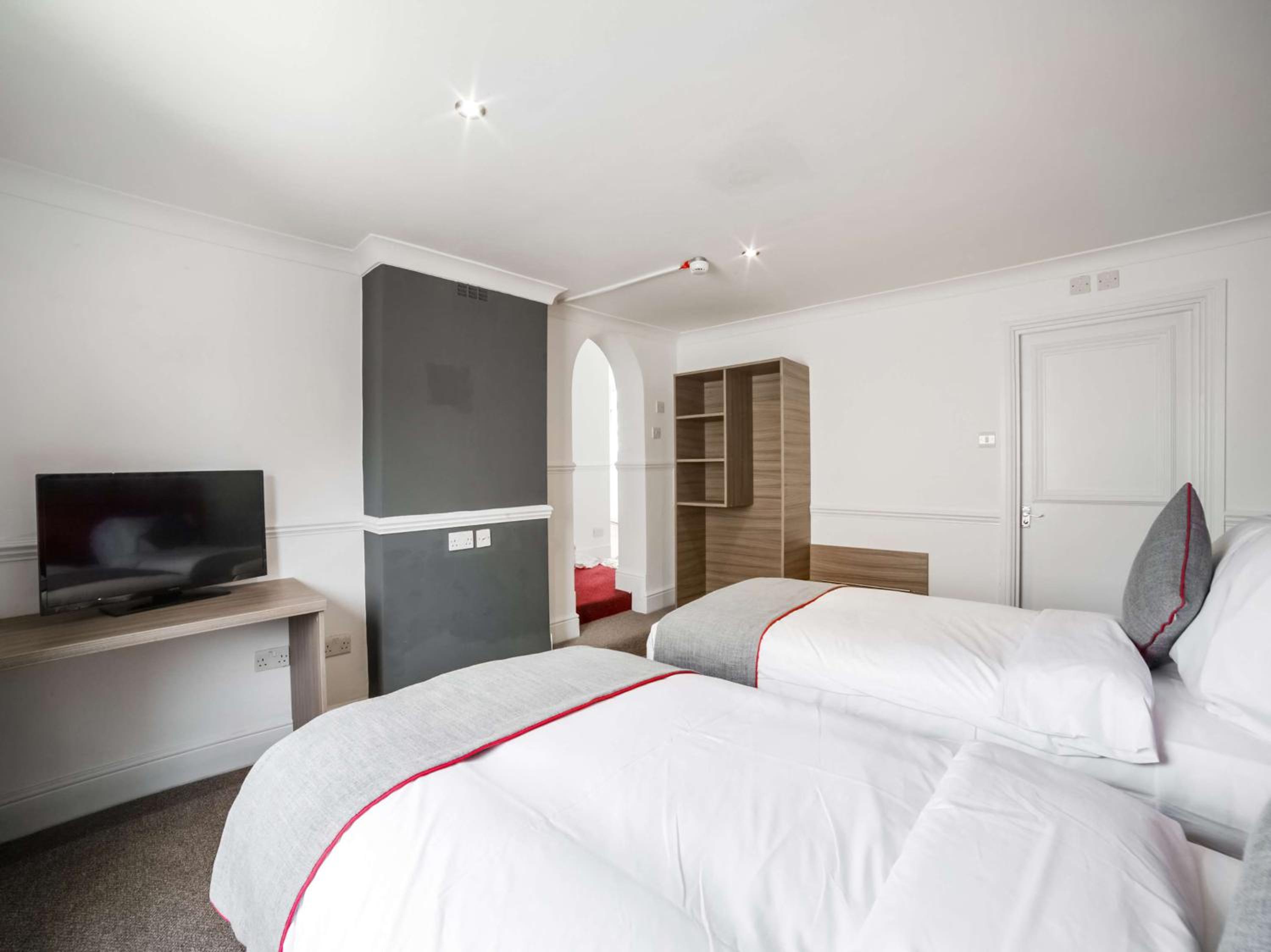 Best Western the Connaught Hotel 8/61
